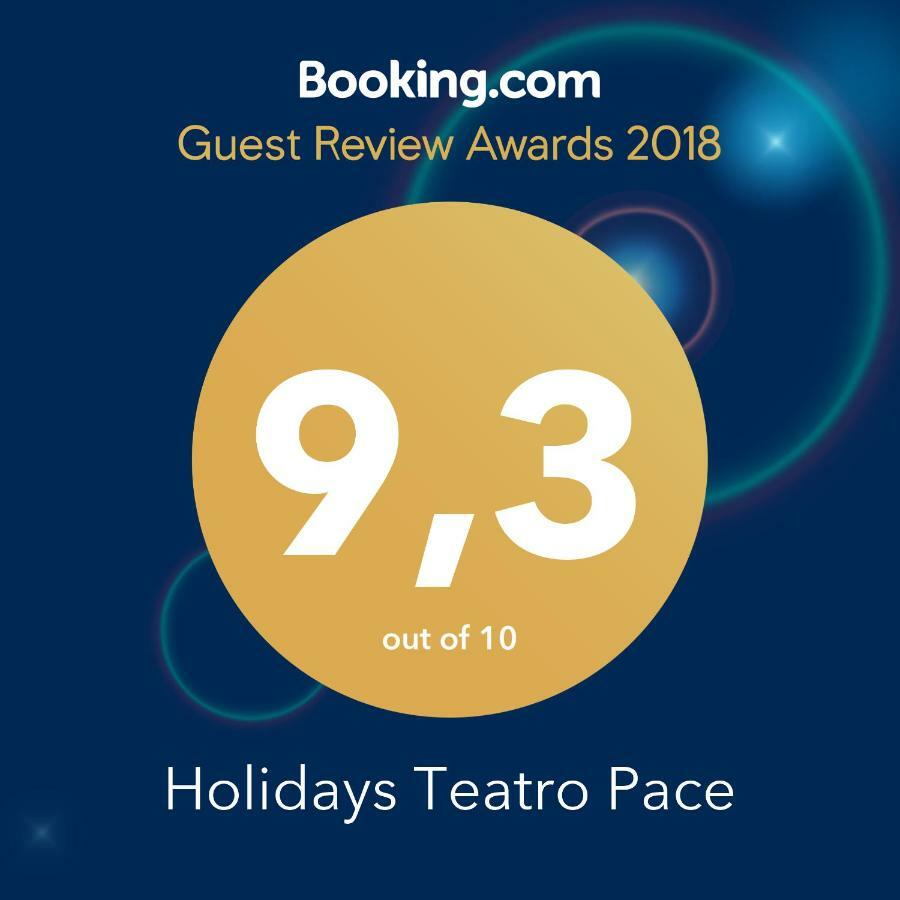 Holidays Teatro Pace Rome Exterior photo